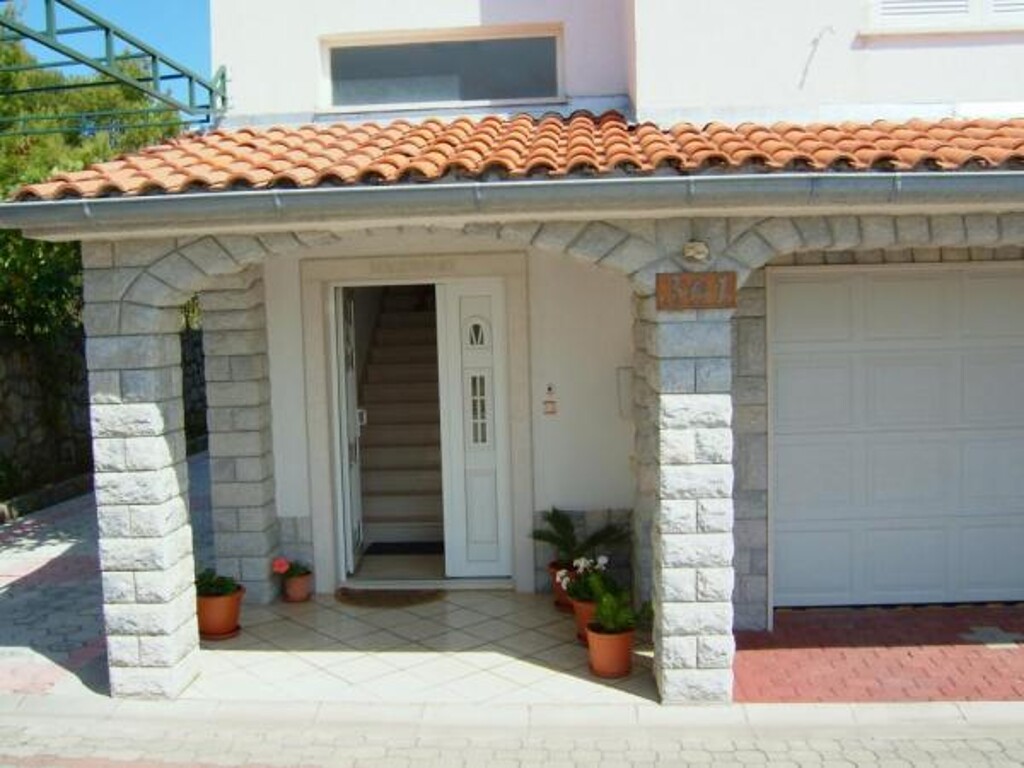 Image 3811581 - 8