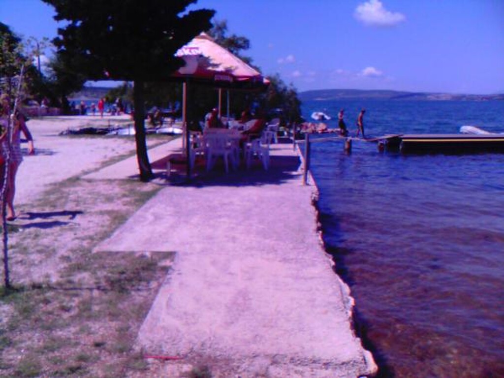 Image 3811782 - 20