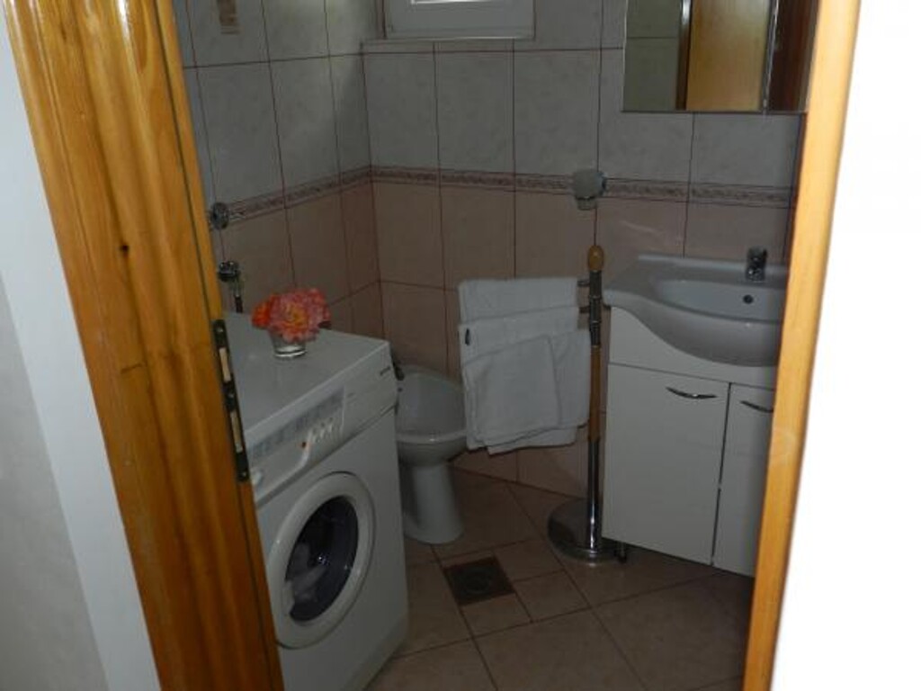Image 3813978 - 12