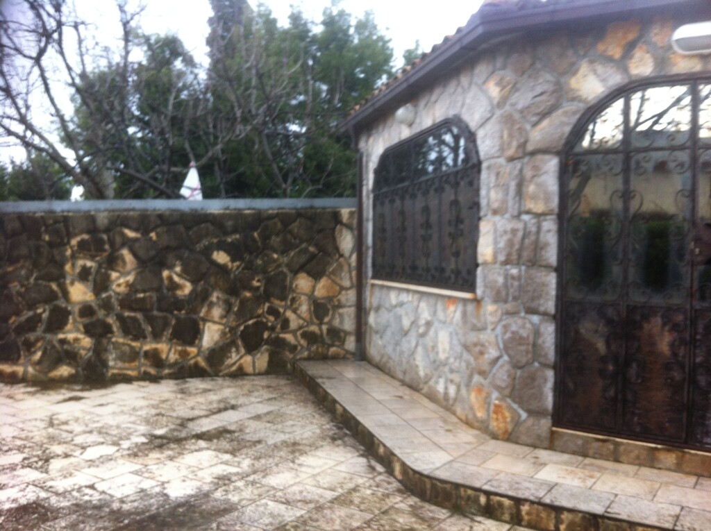 Image 10