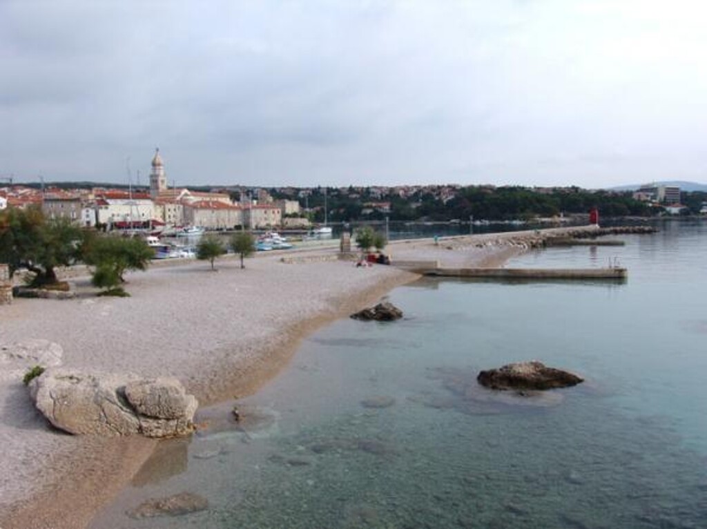 Image 3812030 - 3