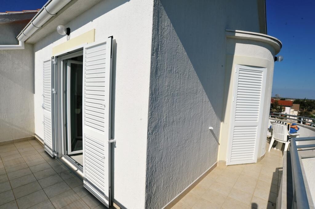 Image 3815177 - 21
