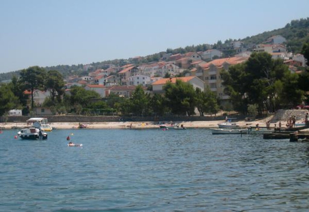 Image 3811725 - 12