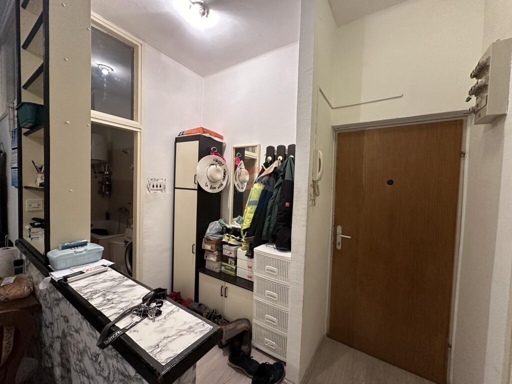 Image 5469677 - 8