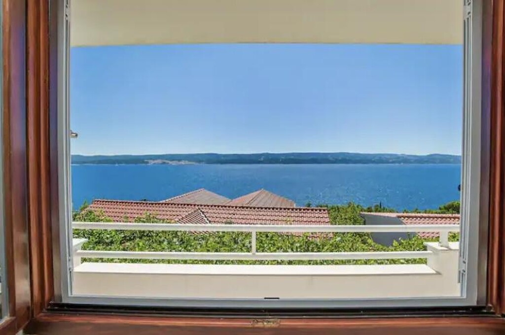 Image 3811833 - 12
