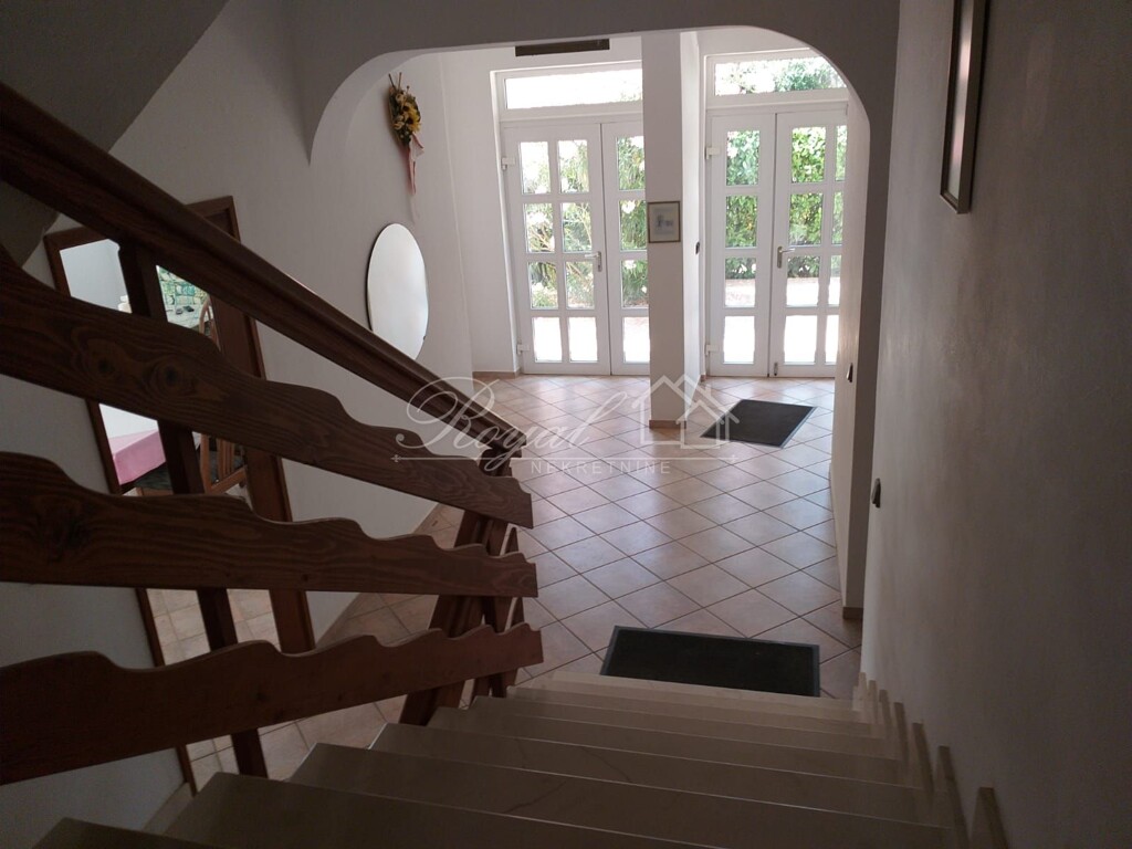Image 9