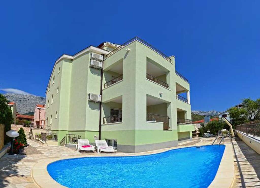 Image 3838624 - 1