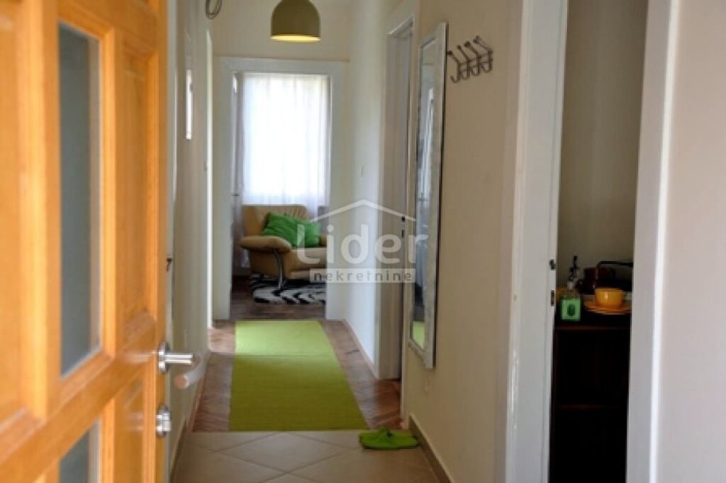 Image 6137410 - 11
