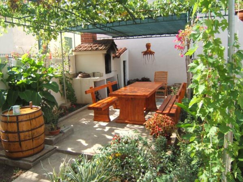 Image 3810548 - 2