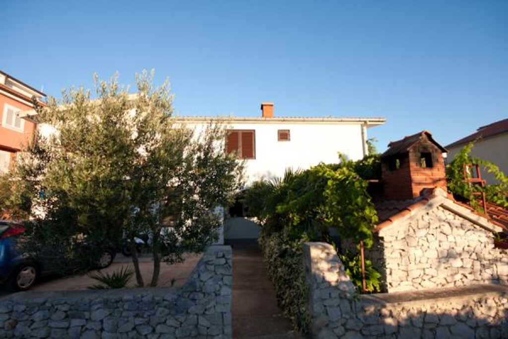 Image 3812897 - 2