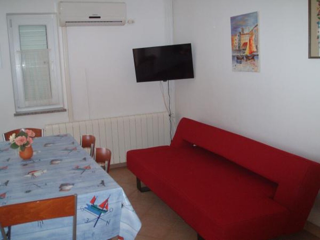 Image 3838458 - 25