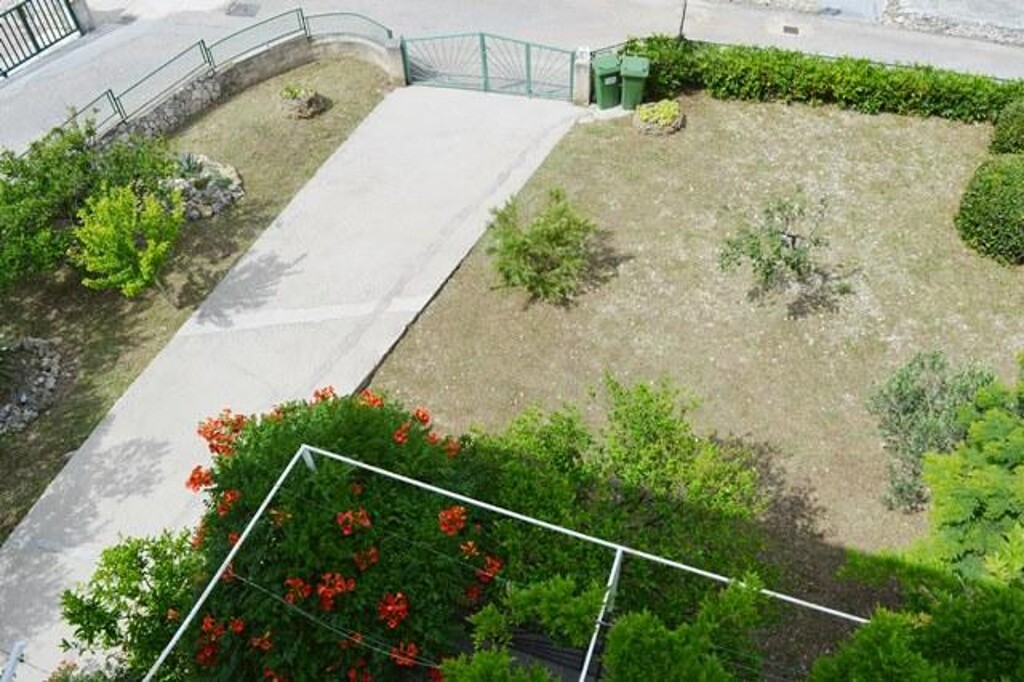 Image 3812940 - 38