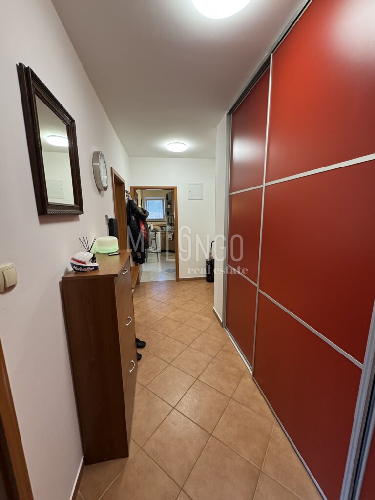 Image 6219406 - 5