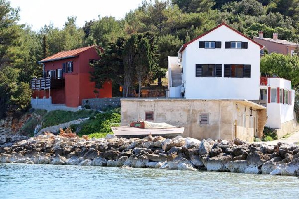 Image 3812287 - 11