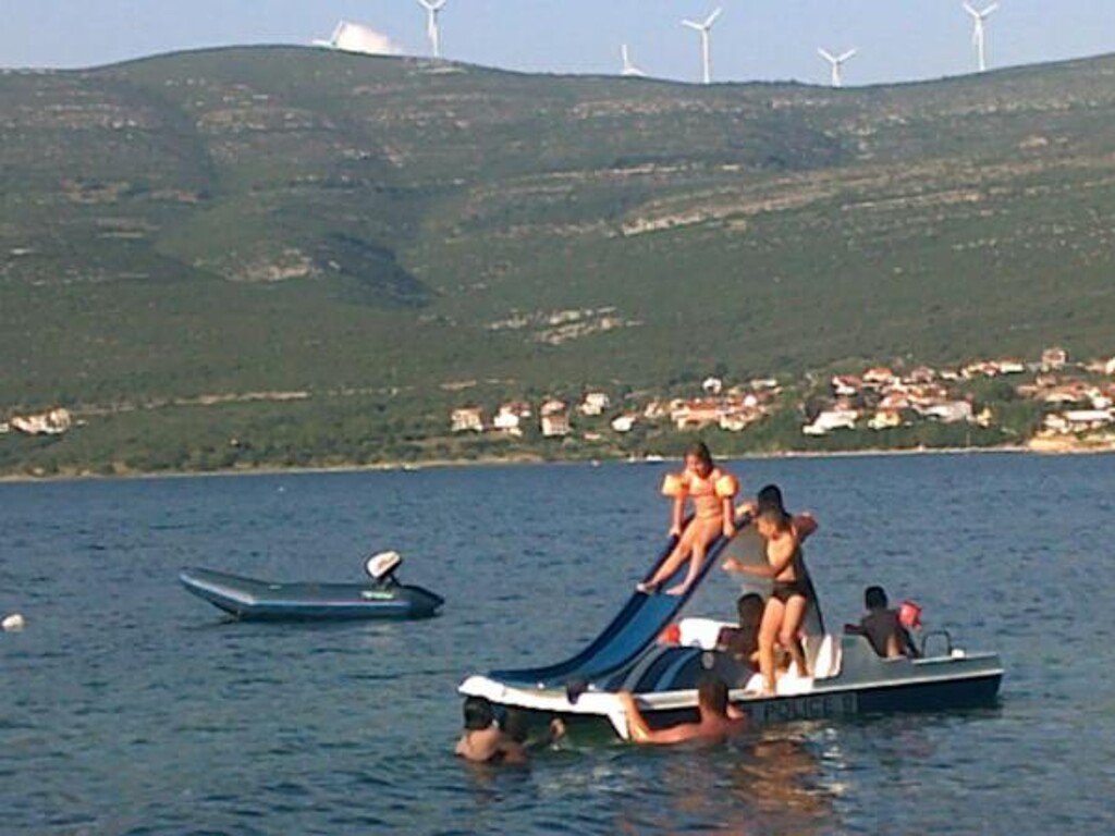 Image 3823630 - 3