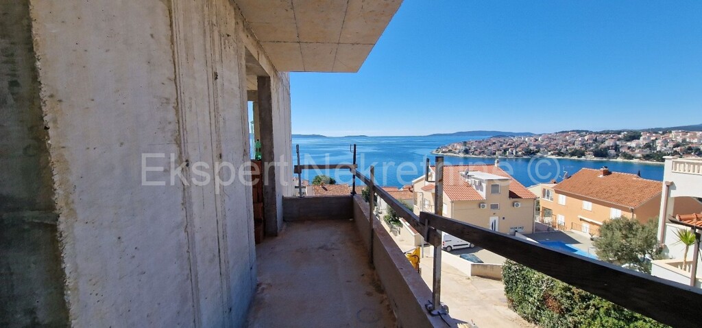 Image 10