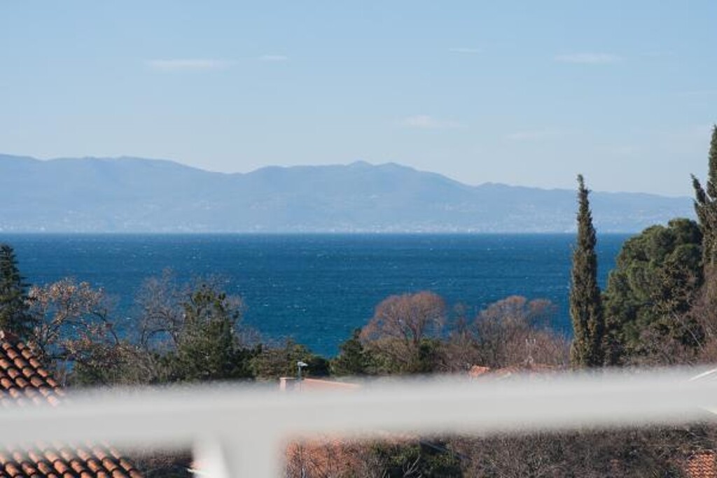 Image 3815136 - 13