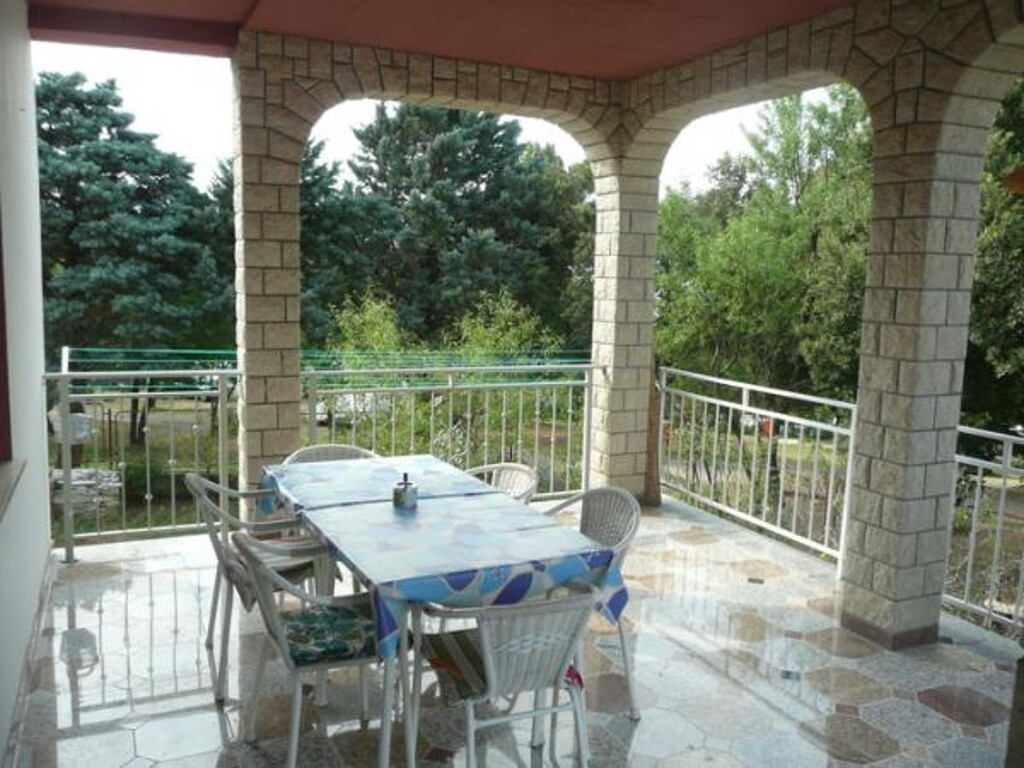 Image 3812962 - 8