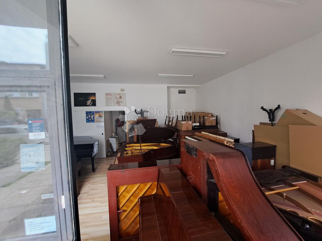 Image 5804890 - 3