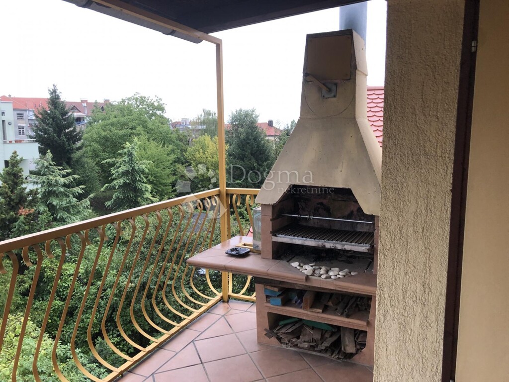 Image 11