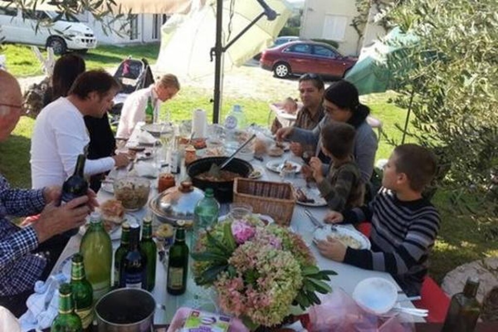 Image 3815333 - 19