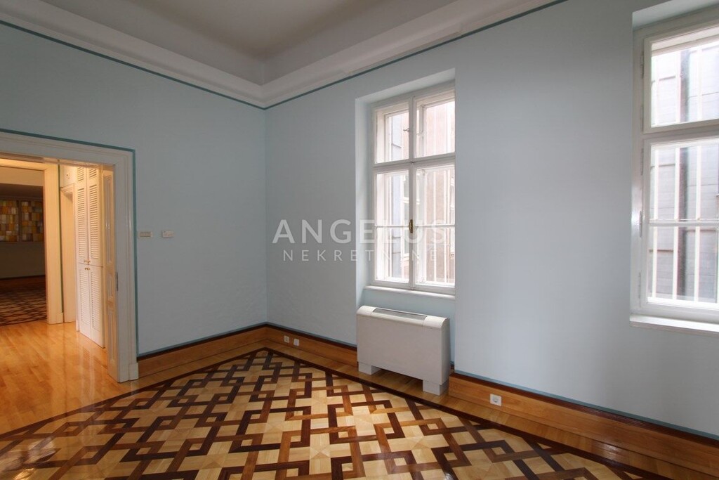 Image 10