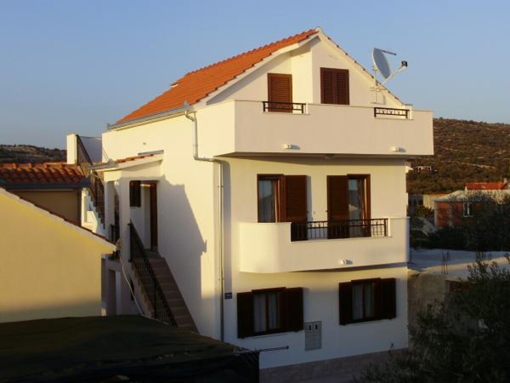 Image 3811286 - 1