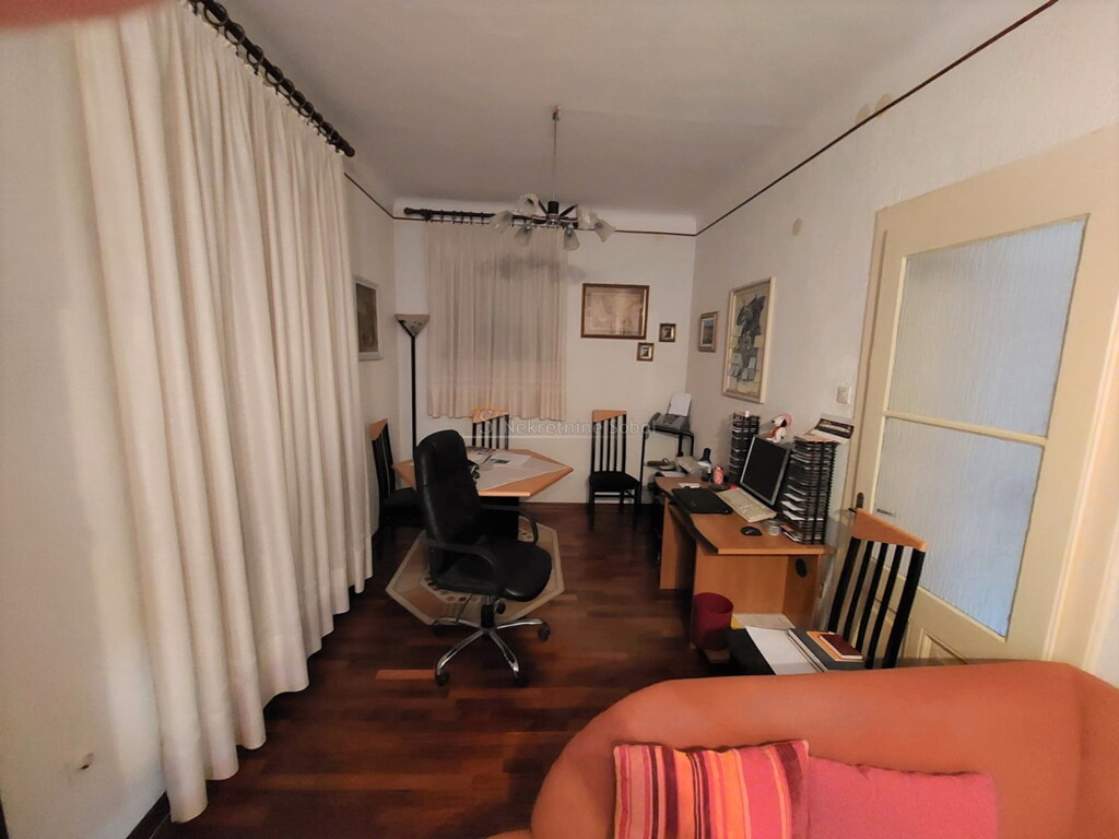 Image 10