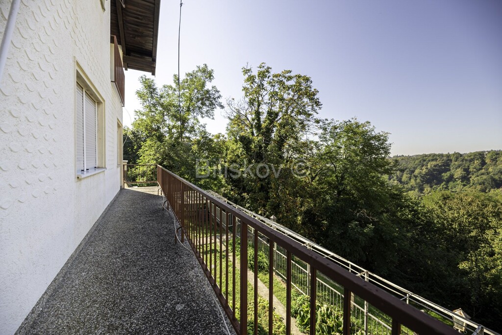 Image 6121450 - 7