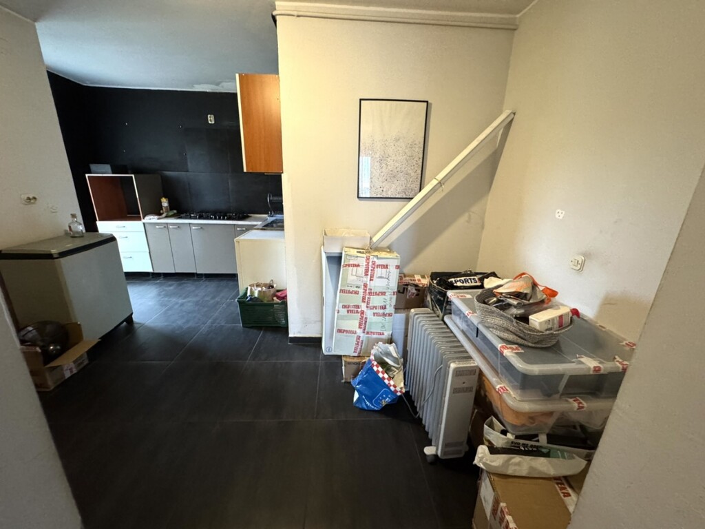 Image 12