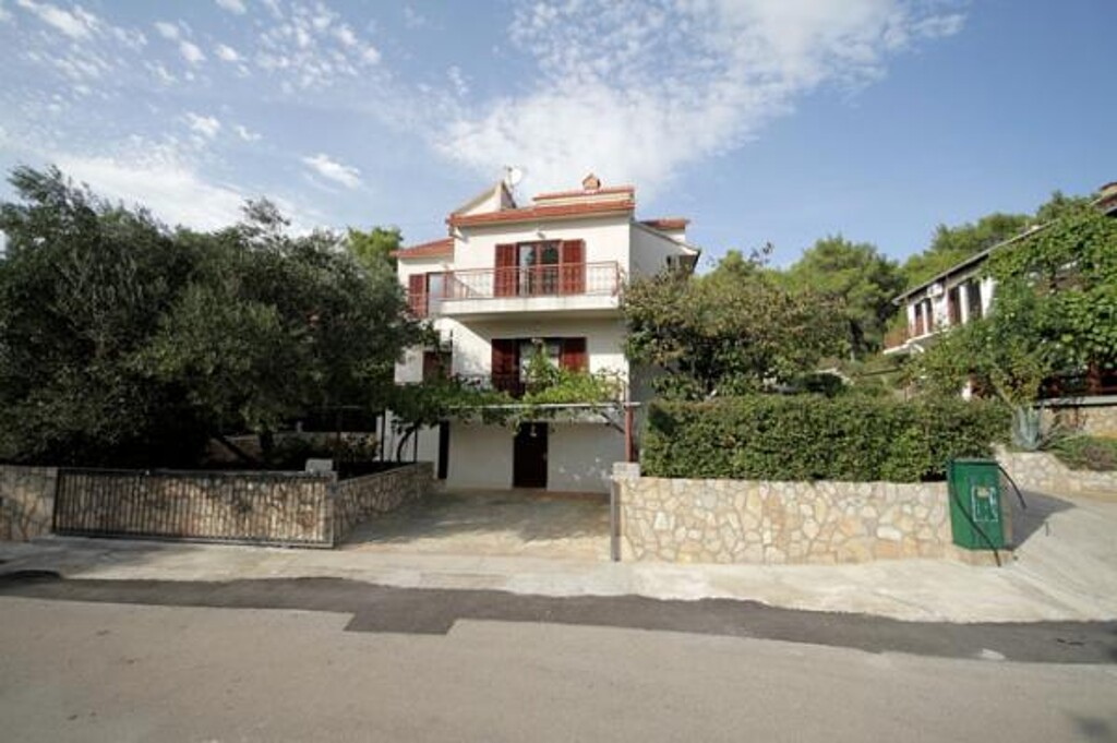 Image 3811595 - 1