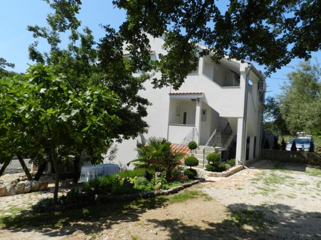 Image 3813978 - 14
