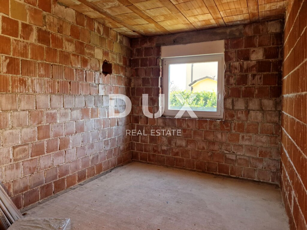 Image 19