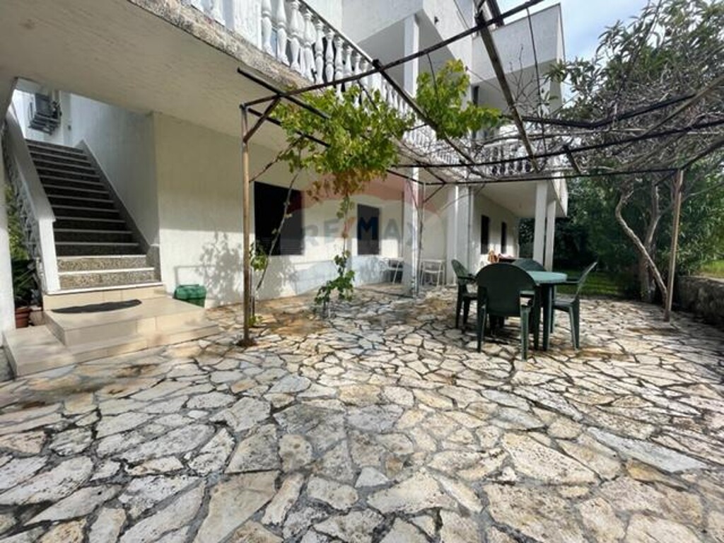 Image 5472209 - 19