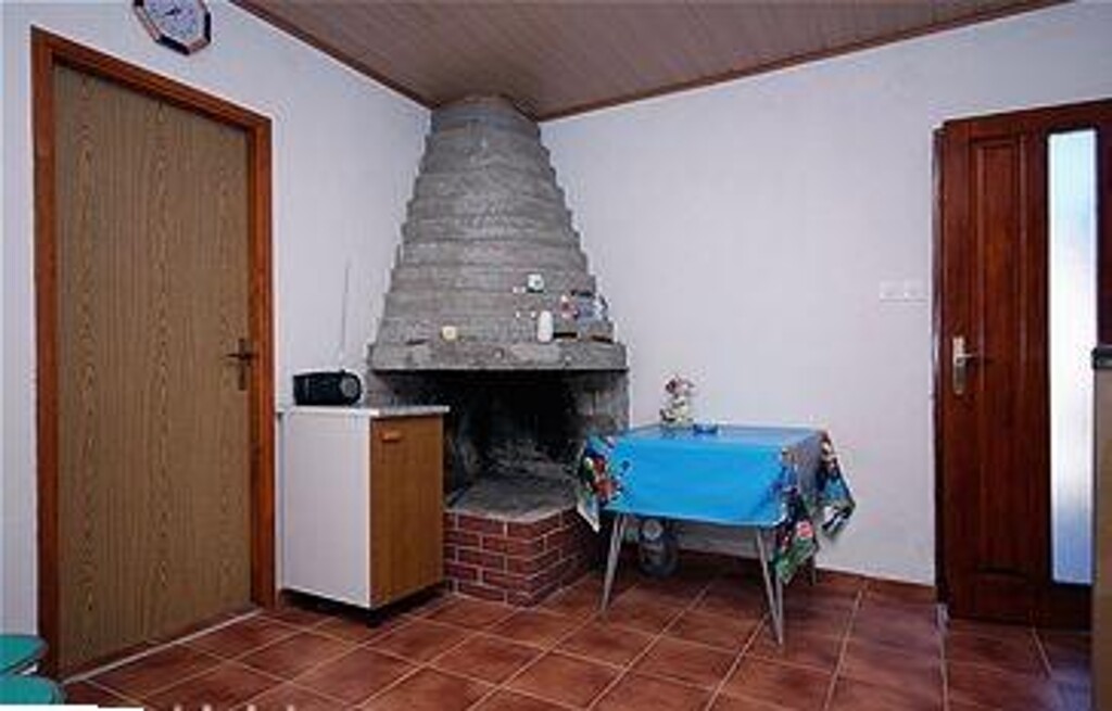 Image 3832361 - 21