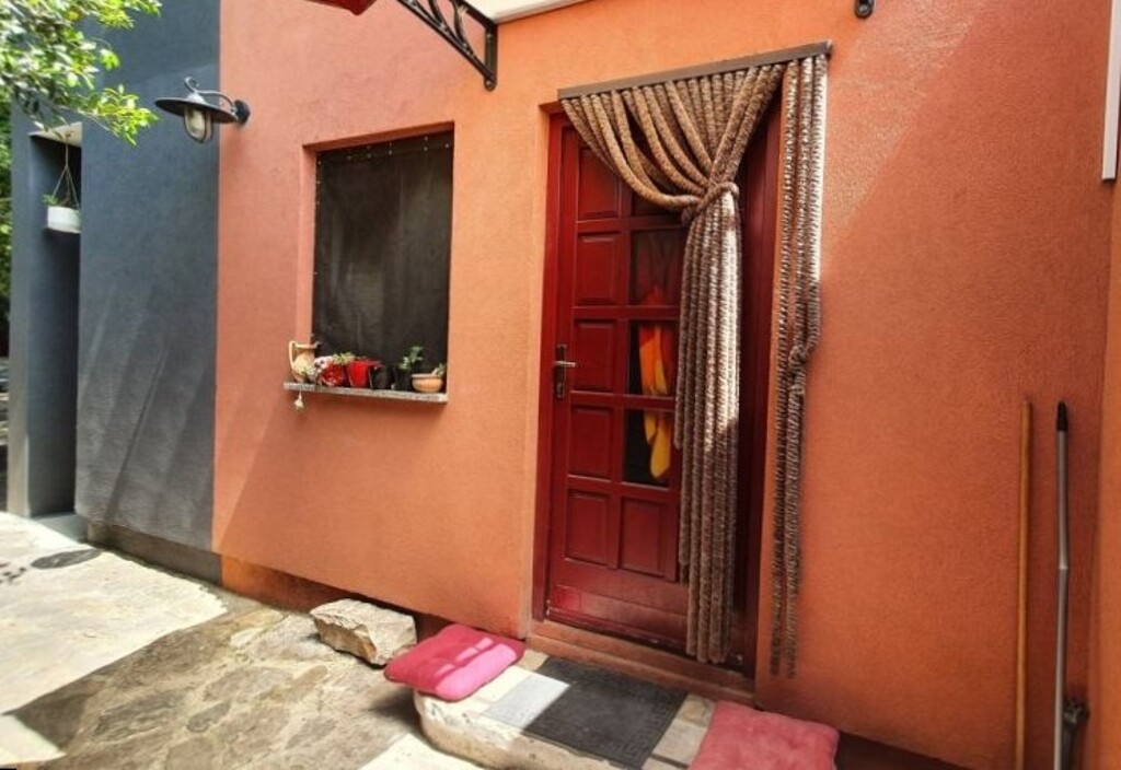 Image 12