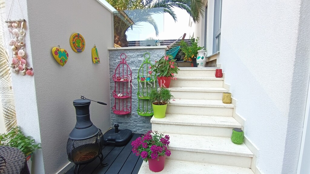 Image 14