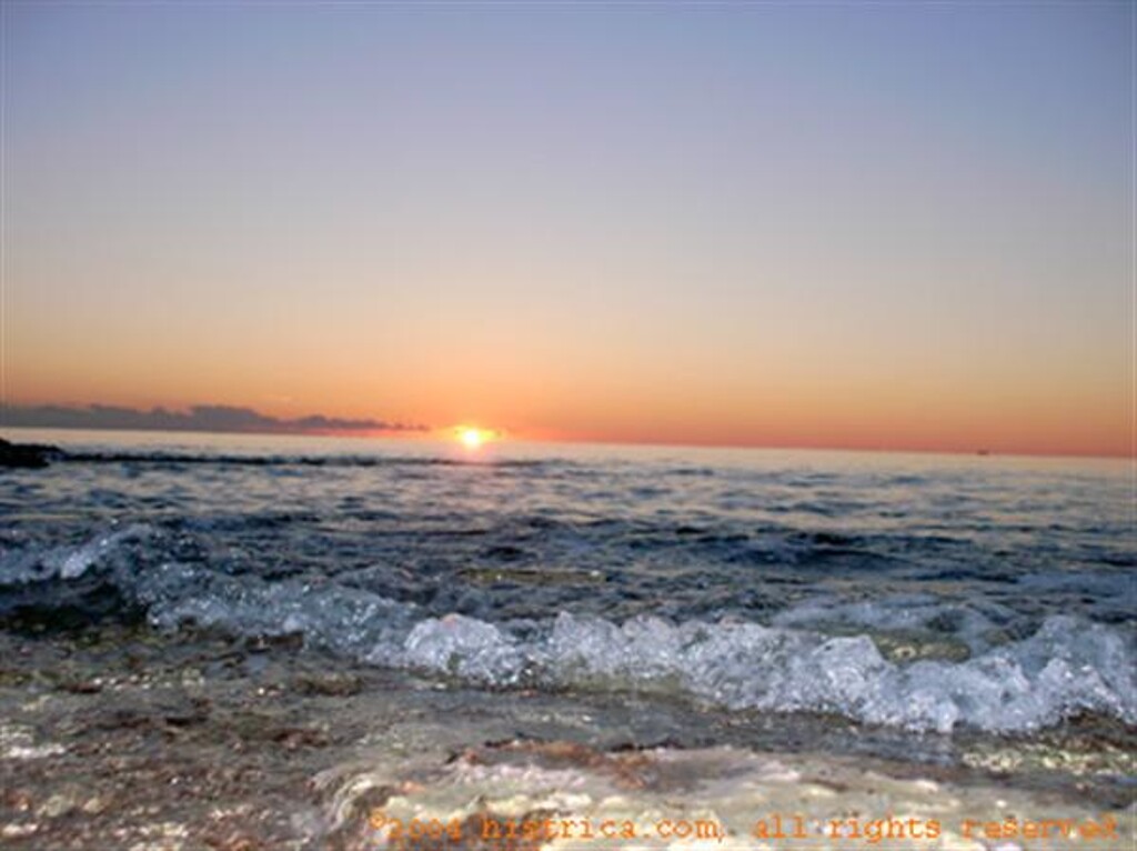 Image 3810540 - 7