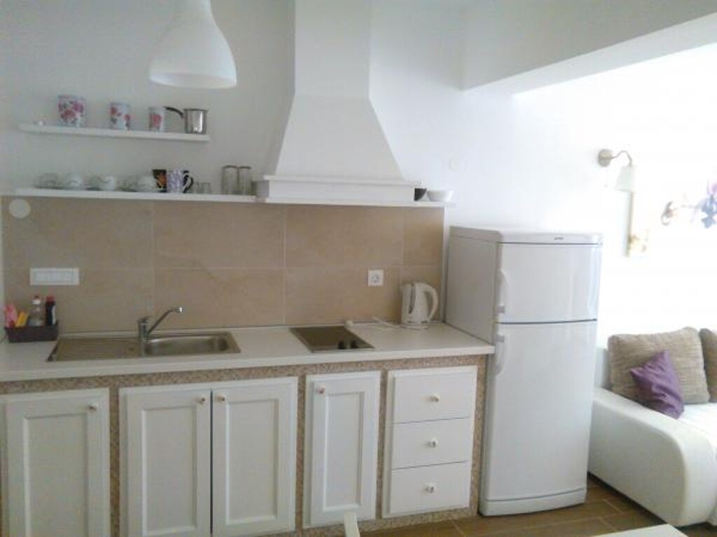 Image 3839046 - 4