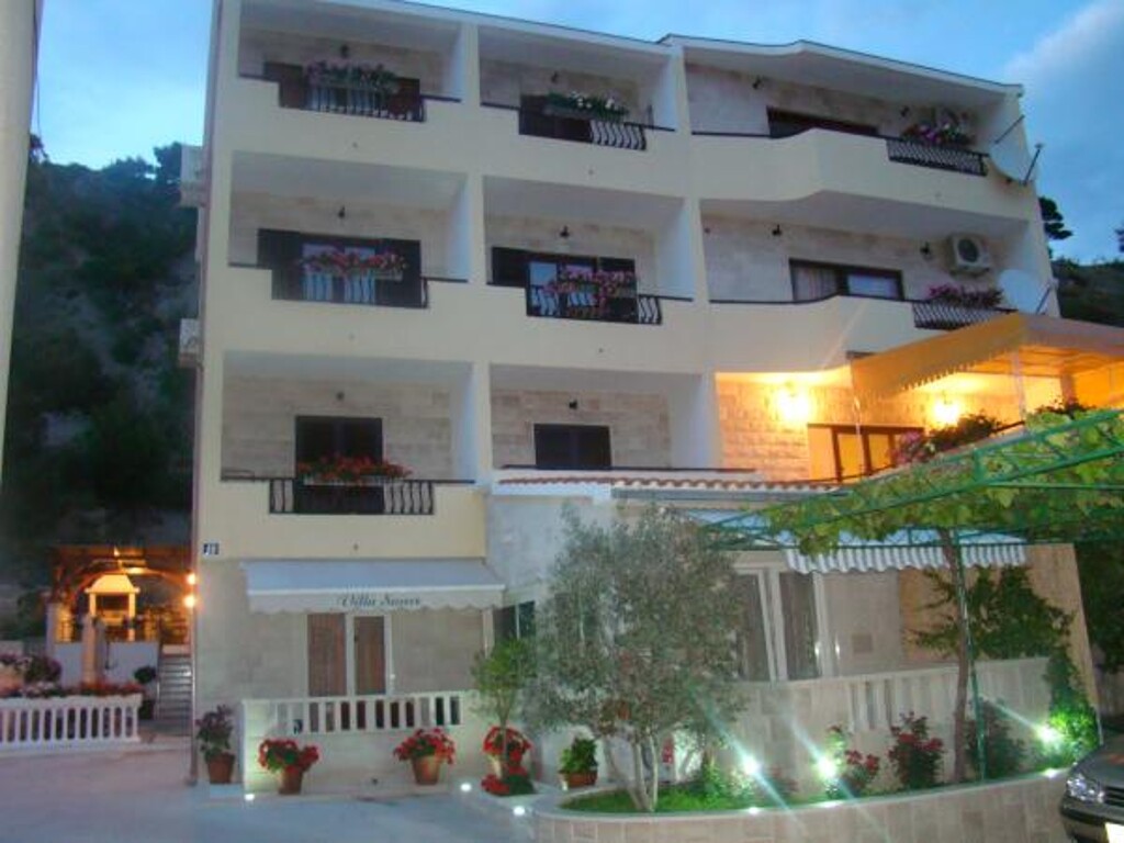 Image 3810879 - 2