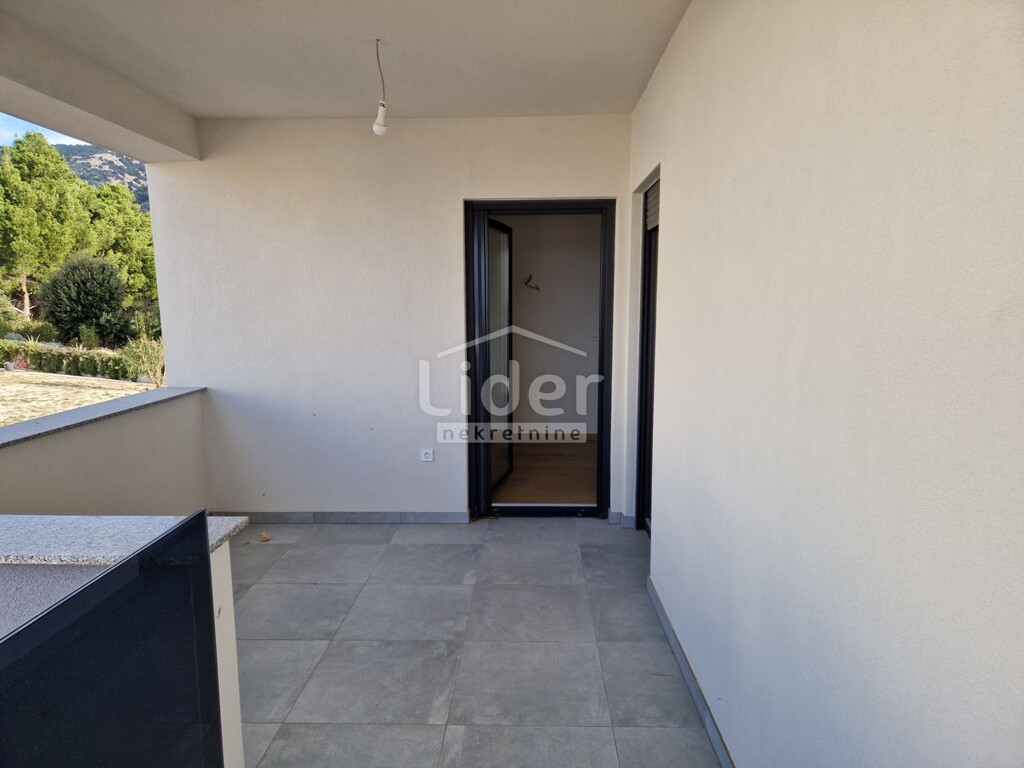 Image 15