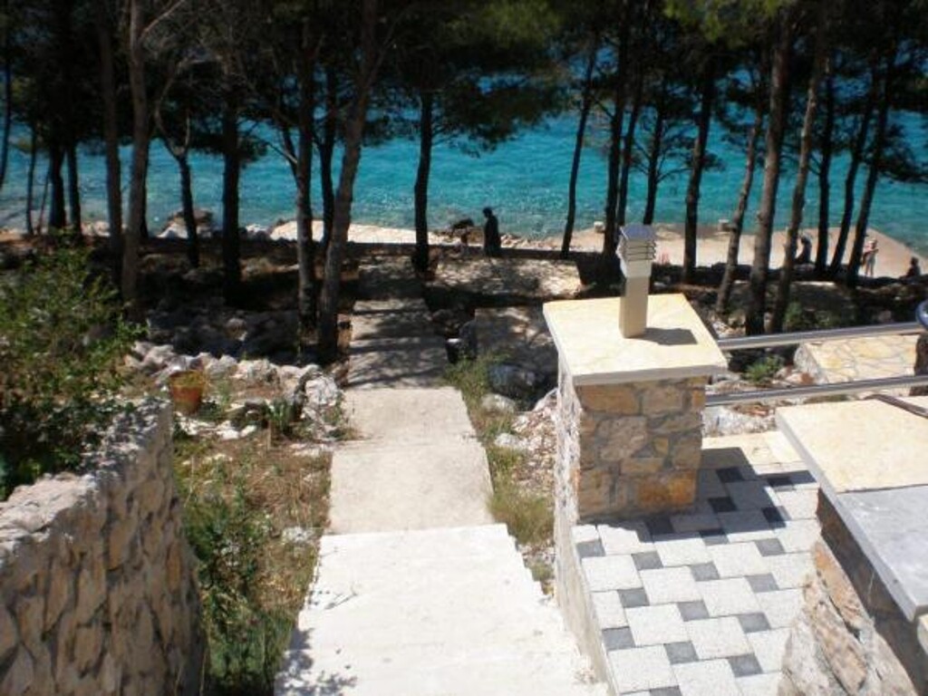 Image 3812206 - 4