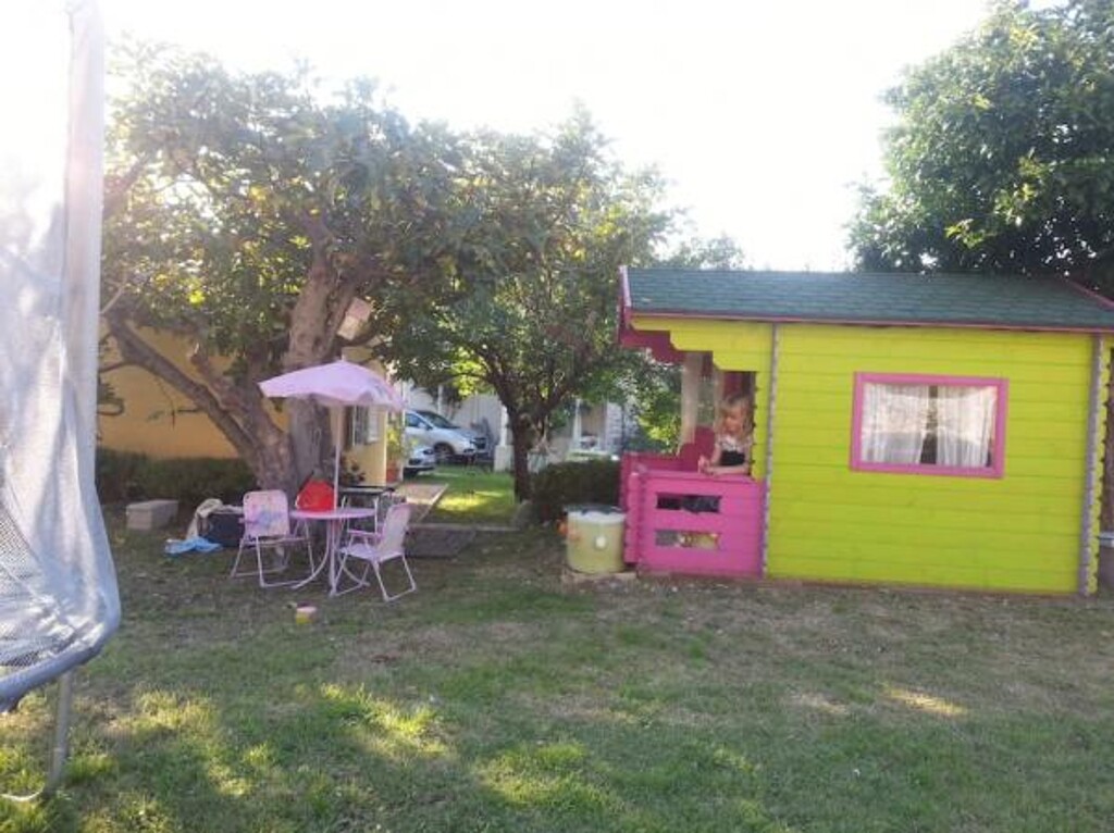 Image 3815333 - 25