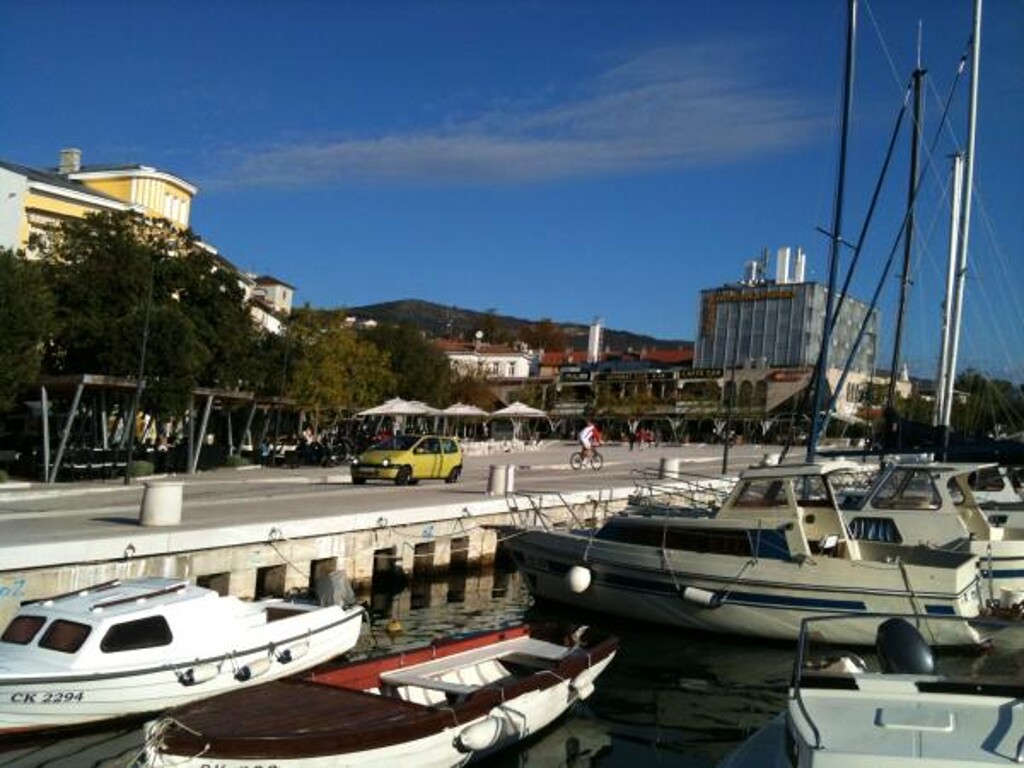 Image 3823102 - 15