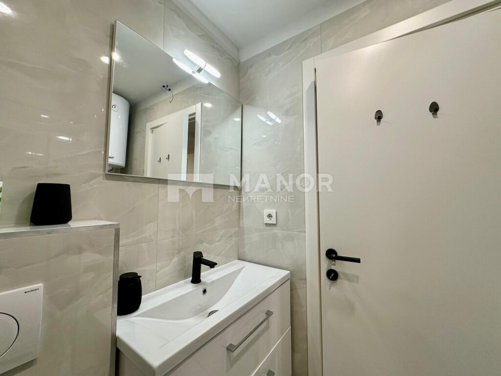 Image 9