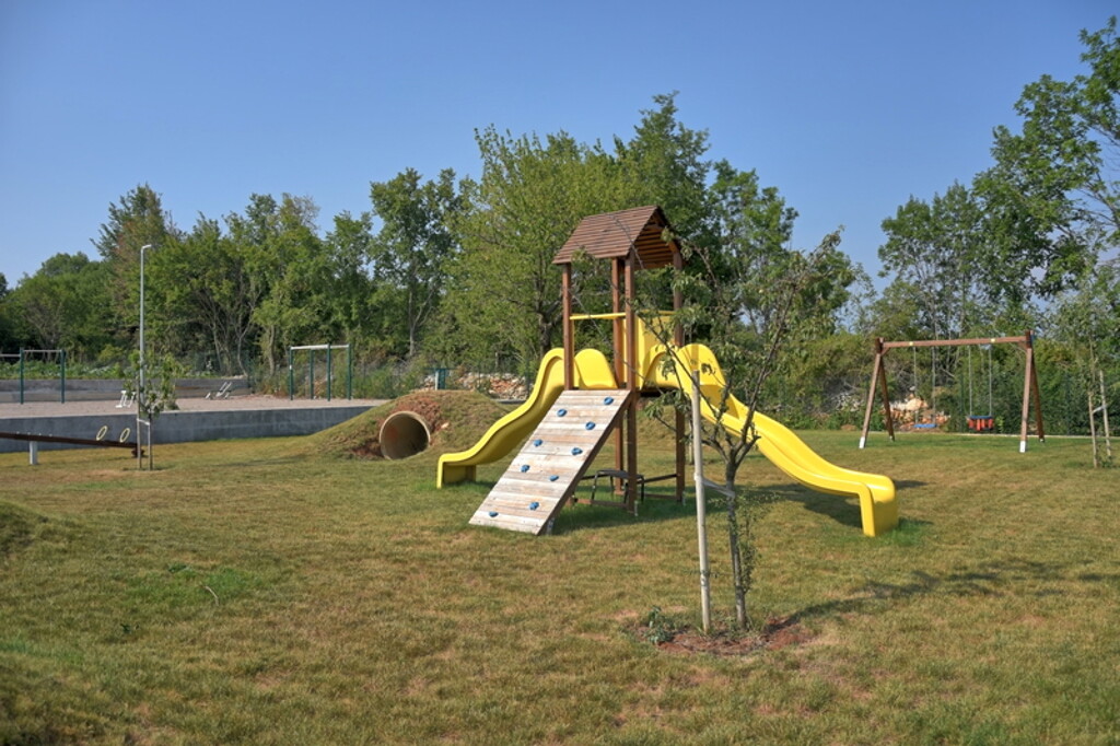 Image 18