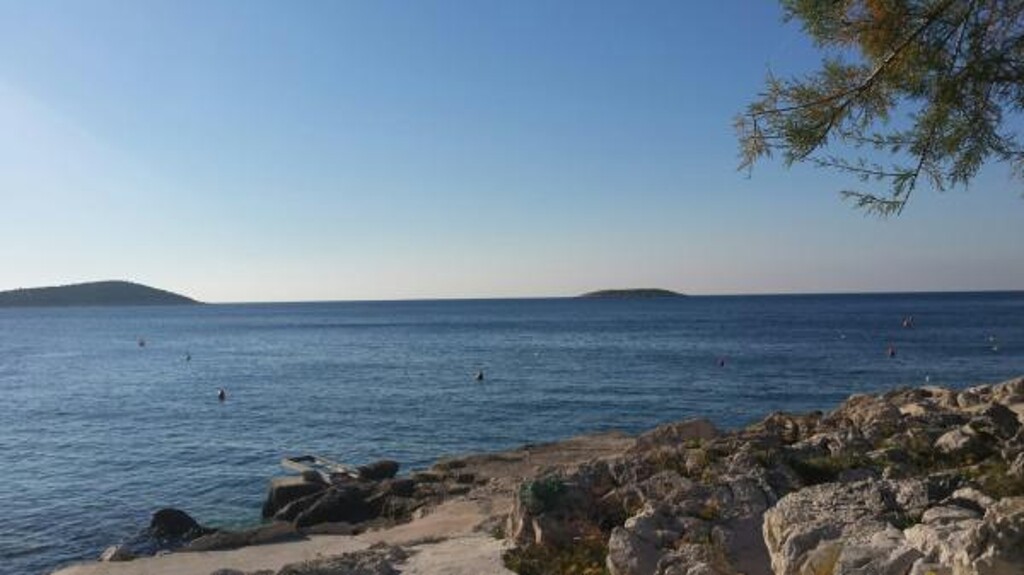 Image 3813276 - 6