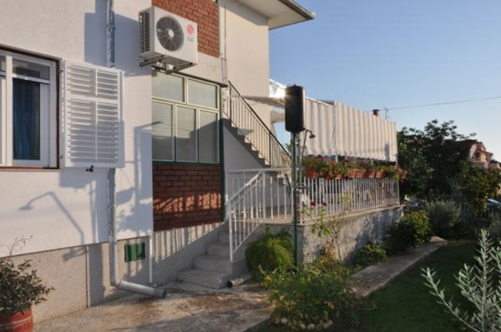 Image 3812356 - 2