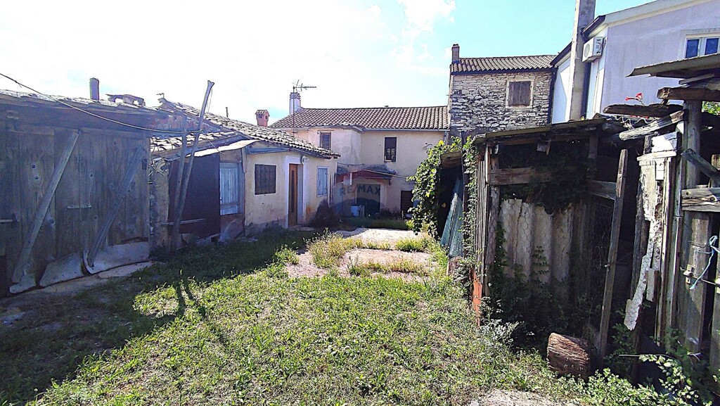 Image 18