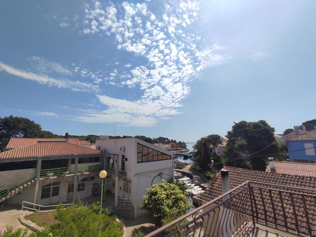 Image 4989959 - 4